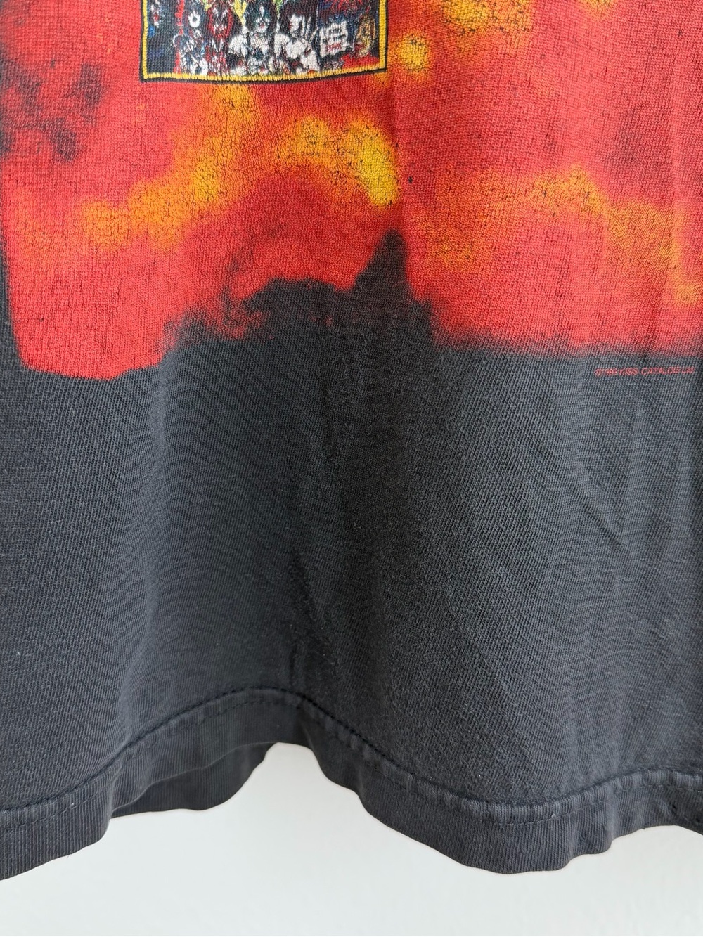 VINTAGE KISS "The Originals" Thrashed Band Tee Muscle Tank - Picture 9 of 16